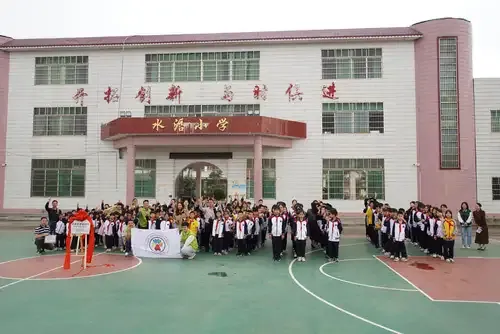 南城阳光第五小学经纬梦想室